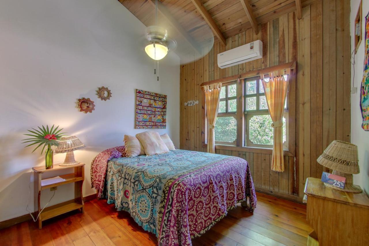 Posada Arco Iris, West End Εξωτερικό φωτογραφία